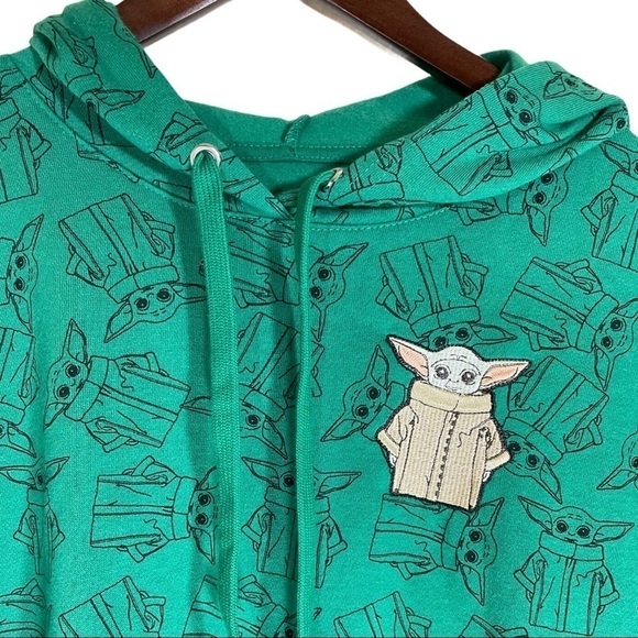 Baby Yoda Official Star Wars licensed Hoodie - Picture 2 of 3